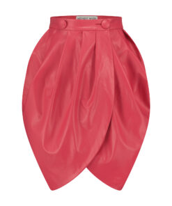This Monique Singh piece is a elegant statement-making skirt is inspired by the legacy of the Indian Diaspora